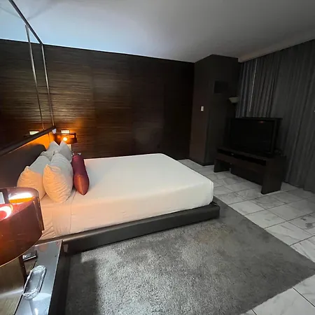 Palms Place Luxury Condo